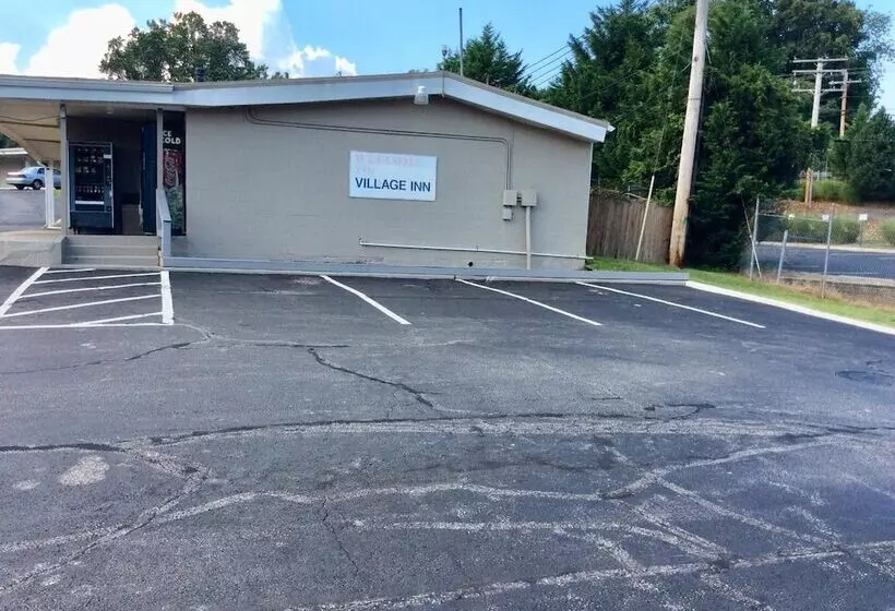 בית מלון כפרי Village Inn