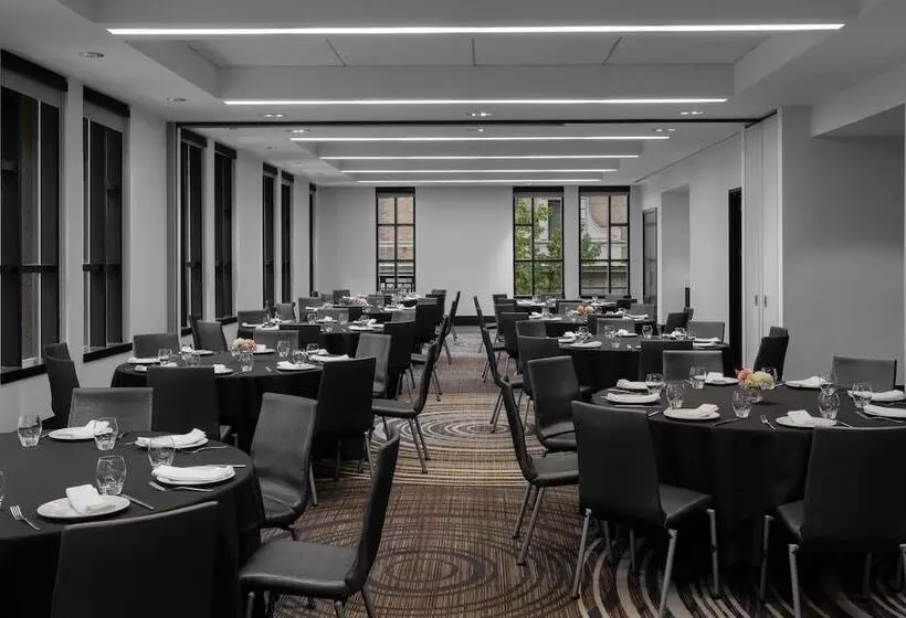 Отель W Seattle