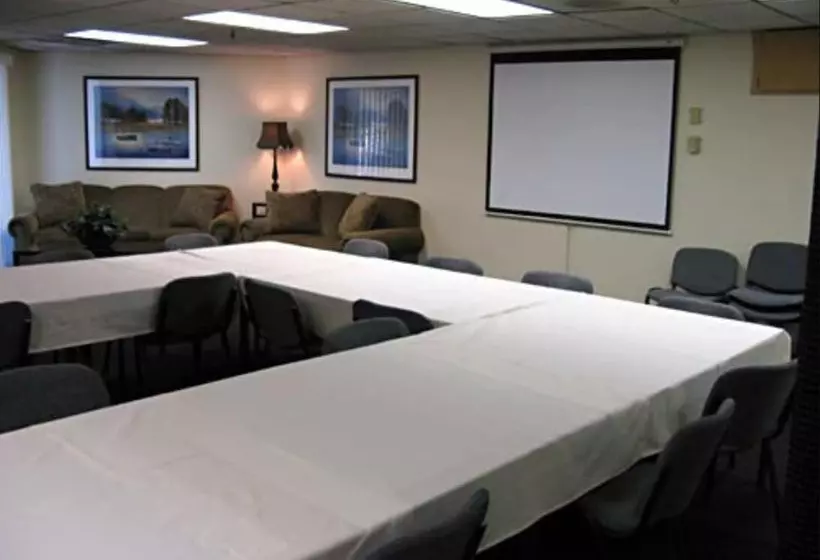 호텔 Weathervane Terrace Inn And Suites