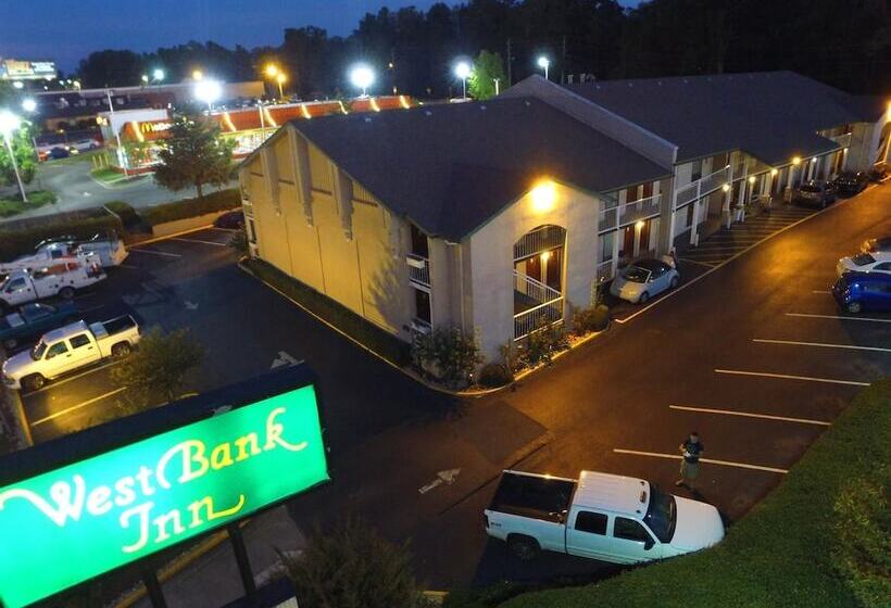 هتل West Bank Inn