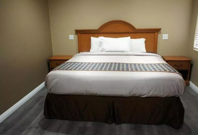 فندق على الطريق Executive Inn