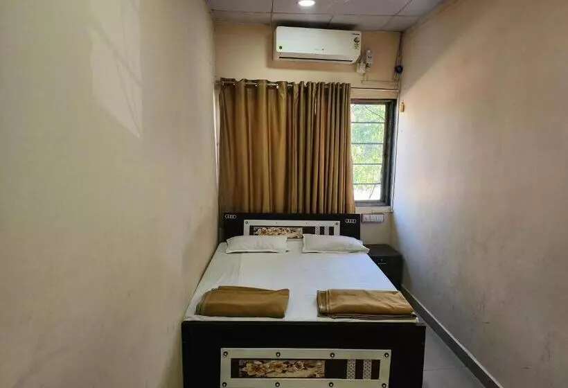 هاستل Diamond Ac Dormitory And Guest House