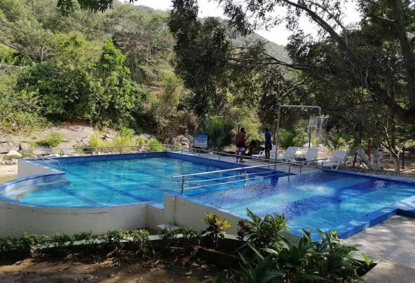 پانسیون Mendihuaca Beach By Zakua