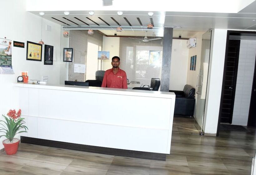 Gir Athiz Resort With Swimming Pool