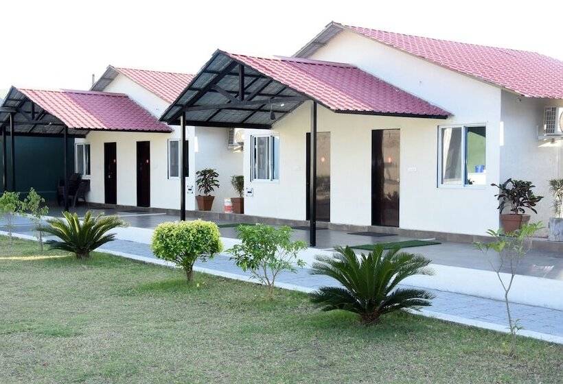 Gir Athiz Resort With Swimming Pool