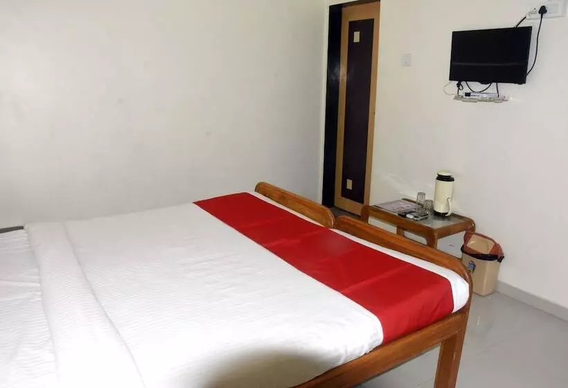 Gir Athiz Resort With Swimming Pool