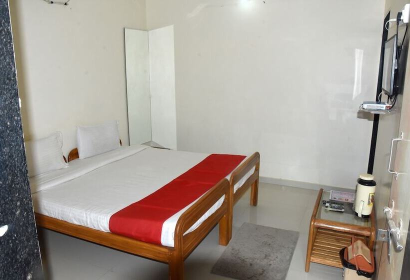 Gir Athiz Resort With Swimming Pool