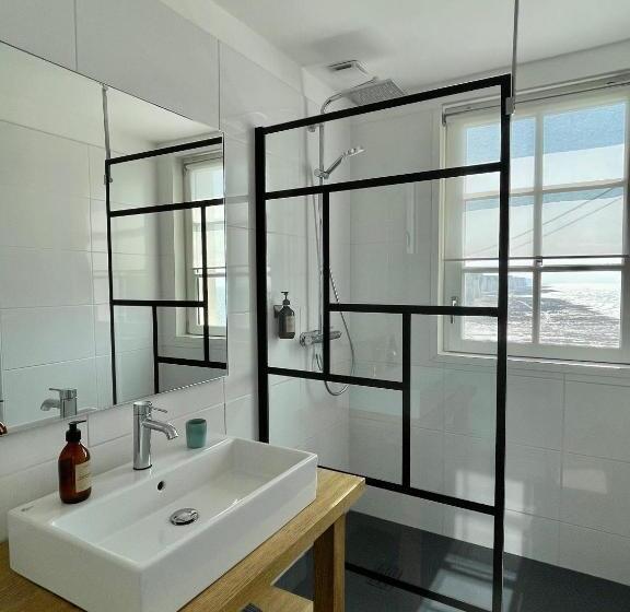 تختخواب و صبحانه Brise Du Large   Maison D Ault