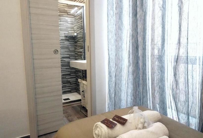 Bed & Breakfast A Capua Adiacente Al Duomo   Il Vicolo