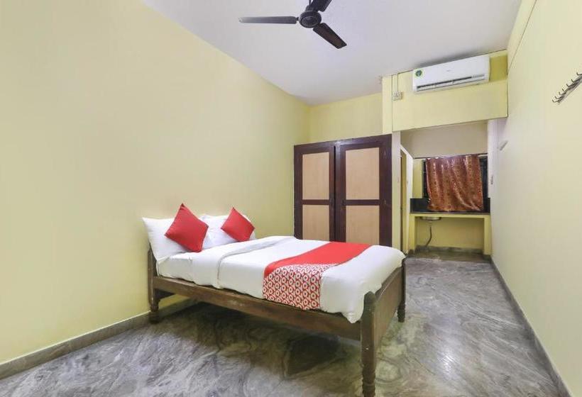 Hotel Staymaker Unnatha Residency