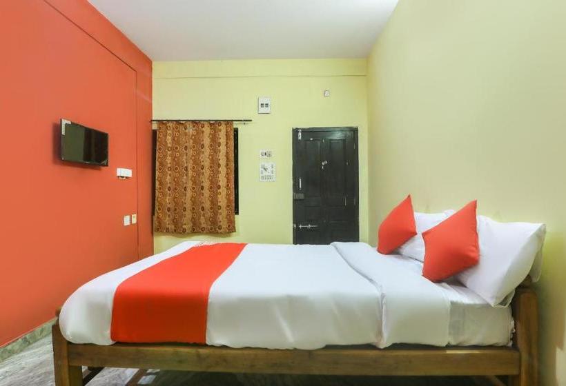 Hotel Staymaker Unnatha Residency