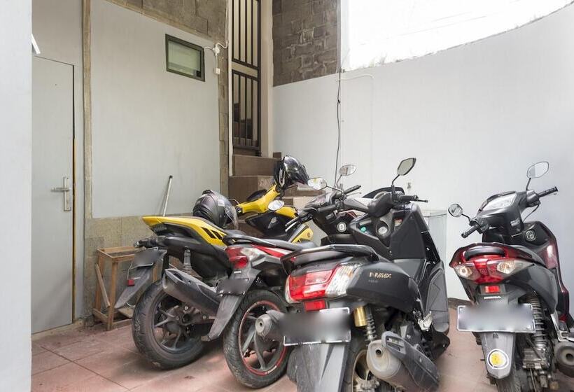 بنسيون Reddoorz Near Grand City Mall 2