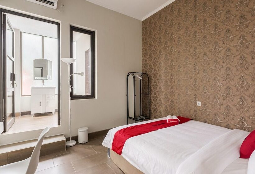 بنسيون Reddoorz Near Grand City Mall 2