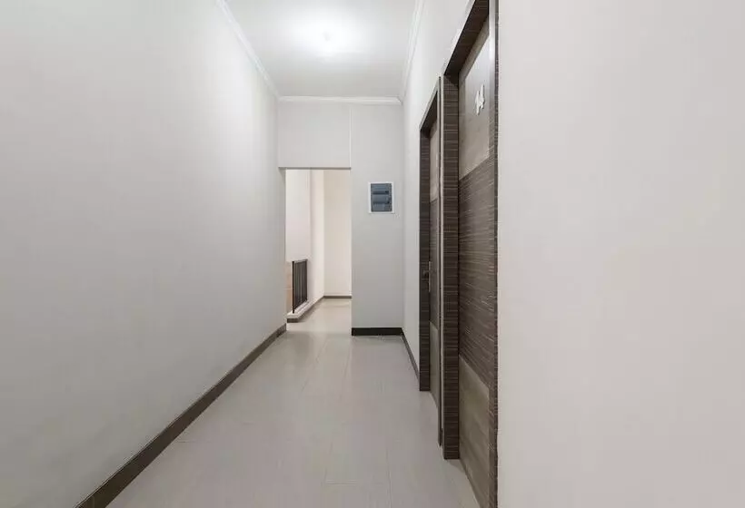 ペンション Reddoorz Near Grand City Mall 2