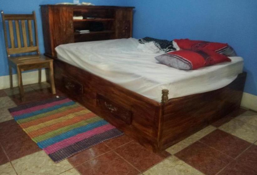 تختخواب و صبحانه Casa Pura Vida