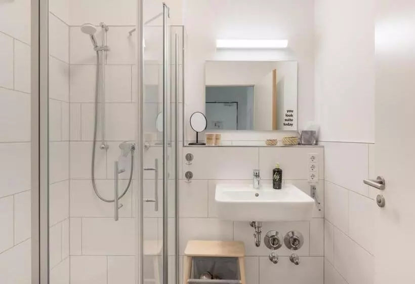 Limehome Trier Nikolaus Leis Straße