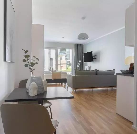 Limehome Trier Nikolaus Leis Straße