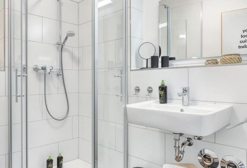 Limehome Trier Nikolaus Leis Straße