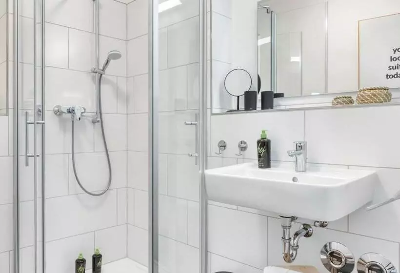 Limehome Trier Nikolaus Leis Straße