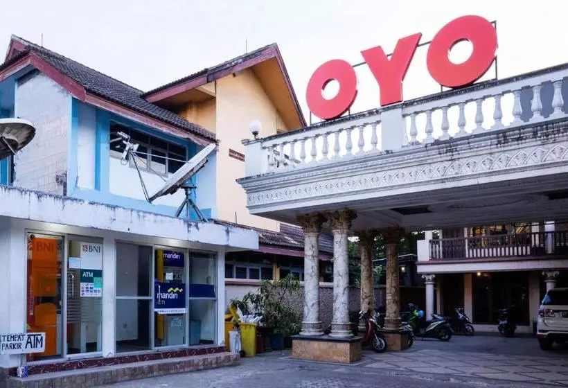 ホテル Oyo 3107 Temindung