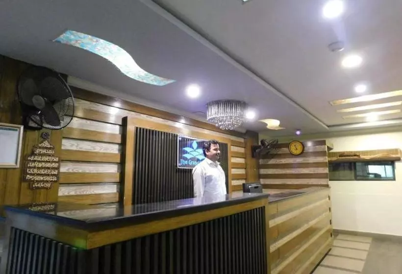 هتل The Grand  Multan