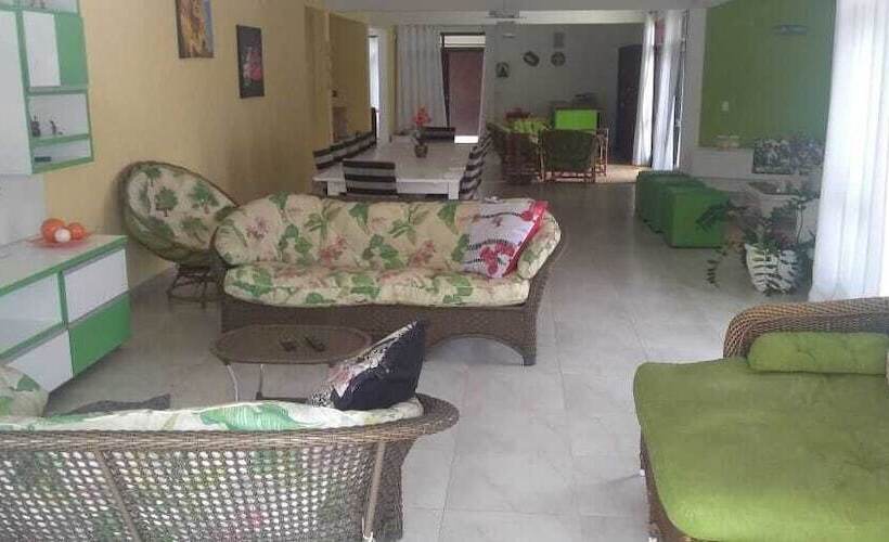 פנסיון Hostel E Pousada Bahia Beach