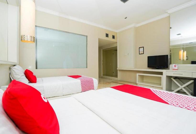 Hotell Capital O 3102 Rollingstone