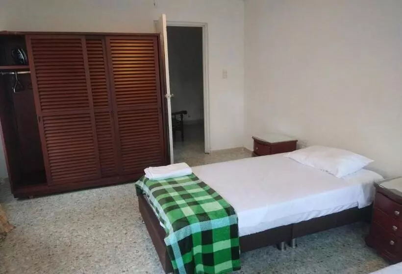 Hotelli Kaliawiri Bird Lodge & Reserve