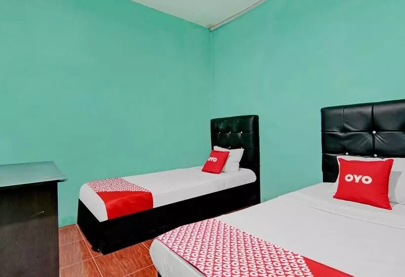 هتل Oyo 3063 Residence 22