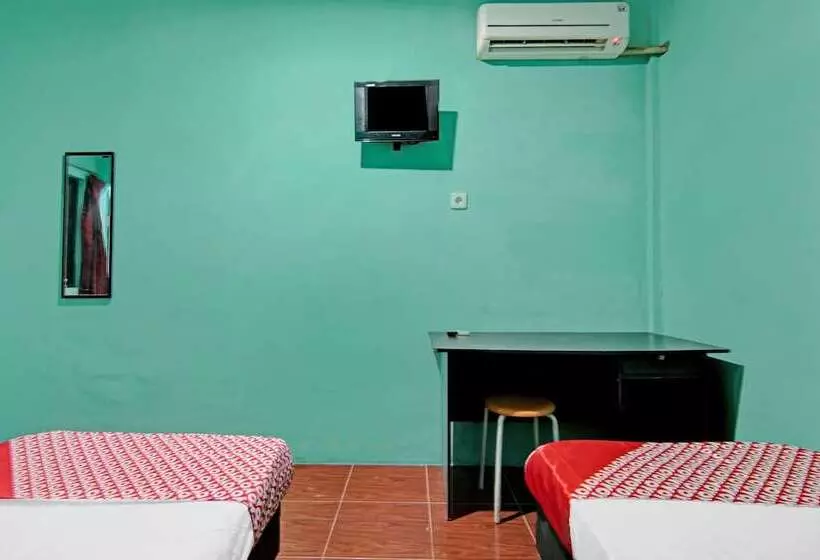 هتل Oyo 3063 Residence 22