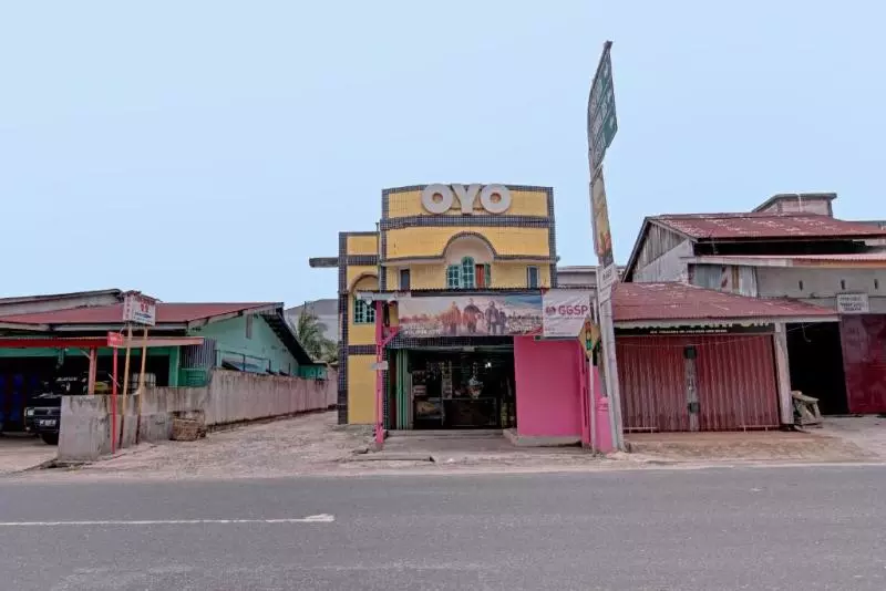 هتل Oyo 3063 Residence 22