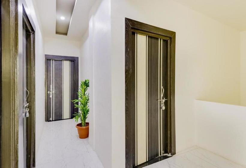 Hotel Oyo 69468 Shatayu Lodge And Family Restaurant