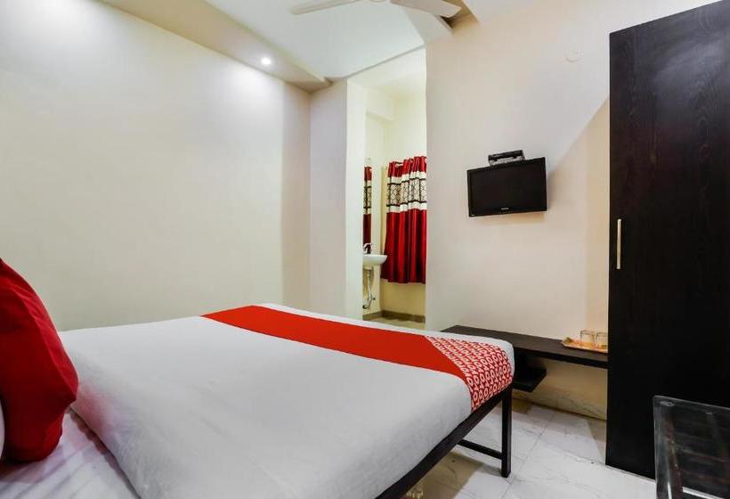 Hotel Oyo 69468 Shatayu Lodge And Family Restaurant