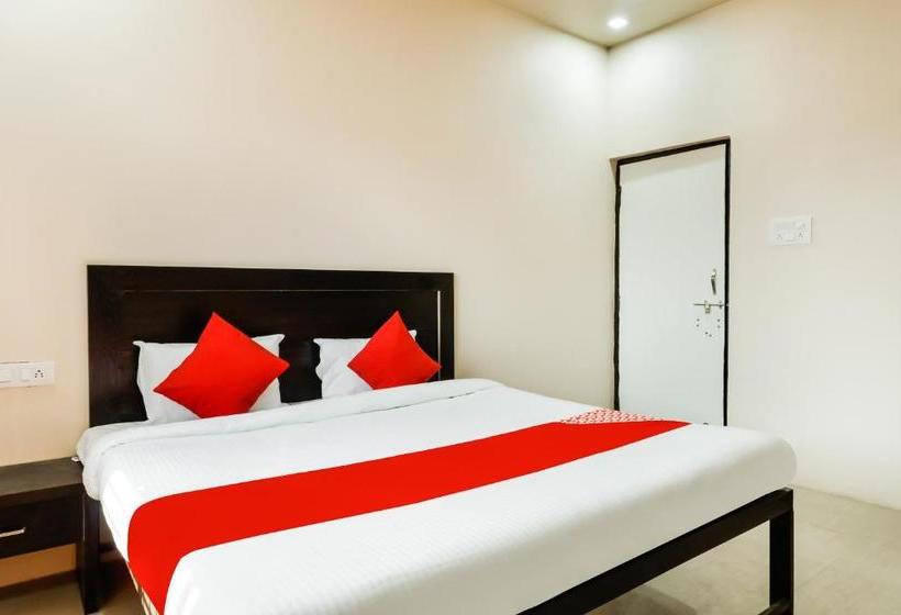 Hotel Oyo 69468 Shatayu Lodge And Family Restaurant