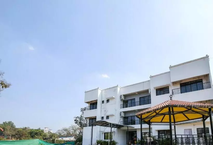 ホテル Oyo 70540 Greenacre