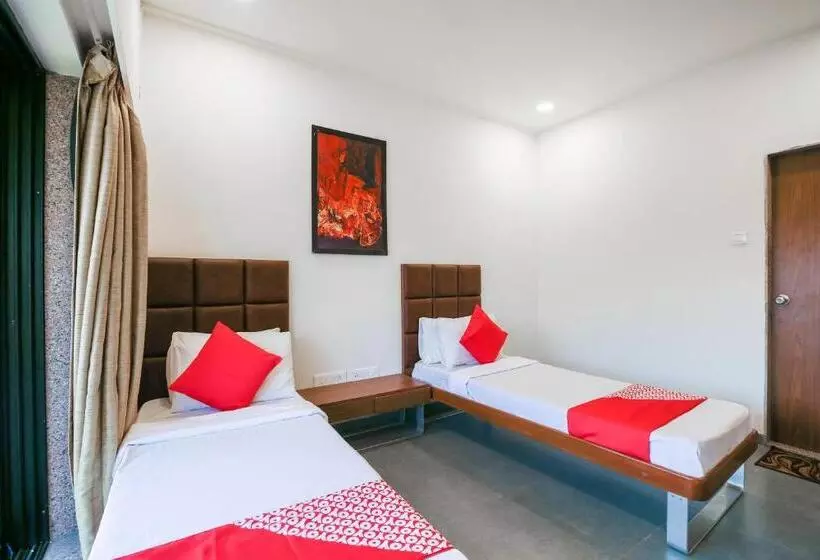ホテル Oyo 70540 Greenacre