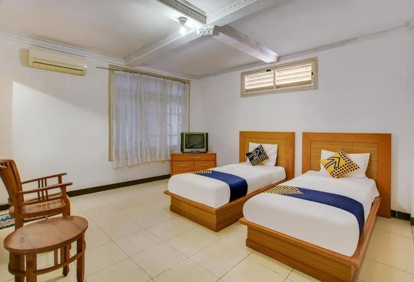 Hotel Spot On 3138 Wisma Vianty Syariah