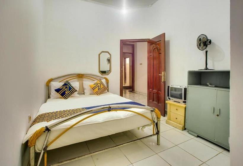 Hotel Spot On 3138 Wisma Vianty Syariah