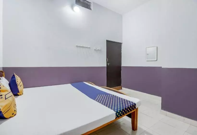 ホテル Spot On 69587  Aashiyana