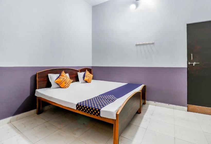 בית מלון כפרי Spot On 69587  Aashiyana