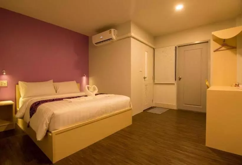 ホテル Thap Sakae