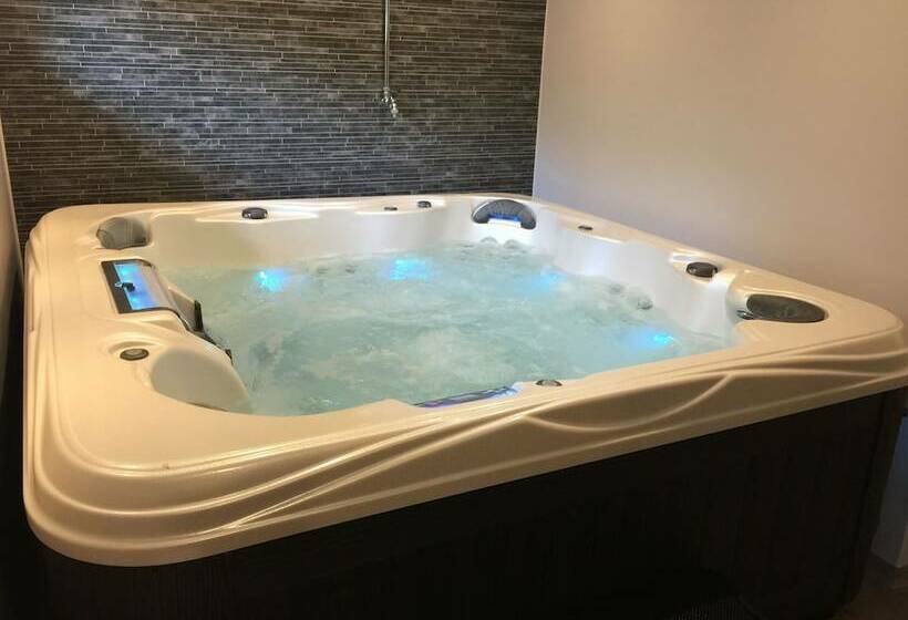 هتل Evedals Camping Växjö