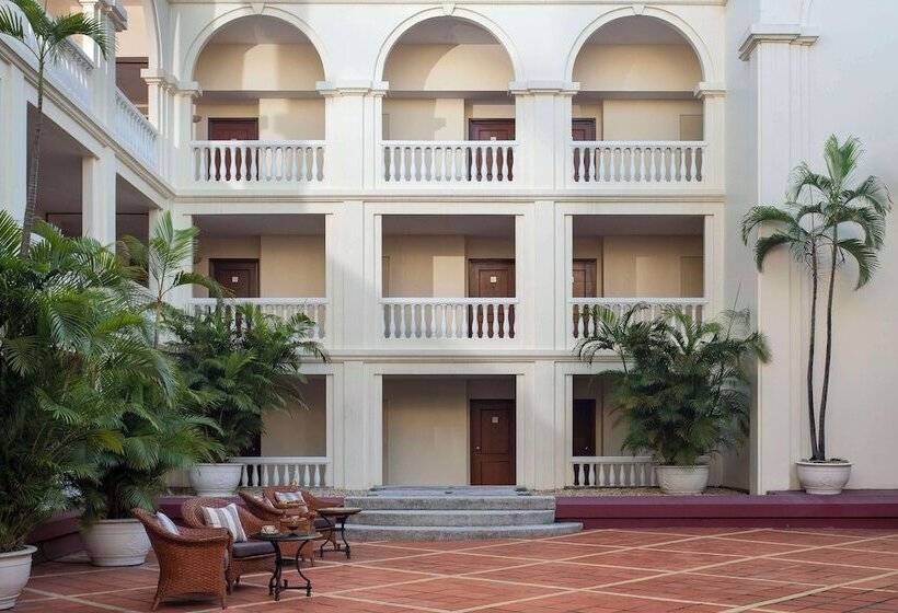 Hotel Avani Hai Phong Harbour View