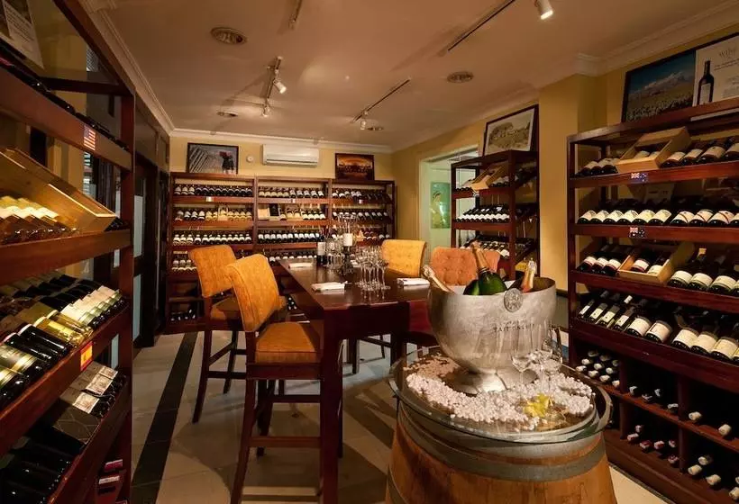 هتل Avani Hai Phong Harbour View