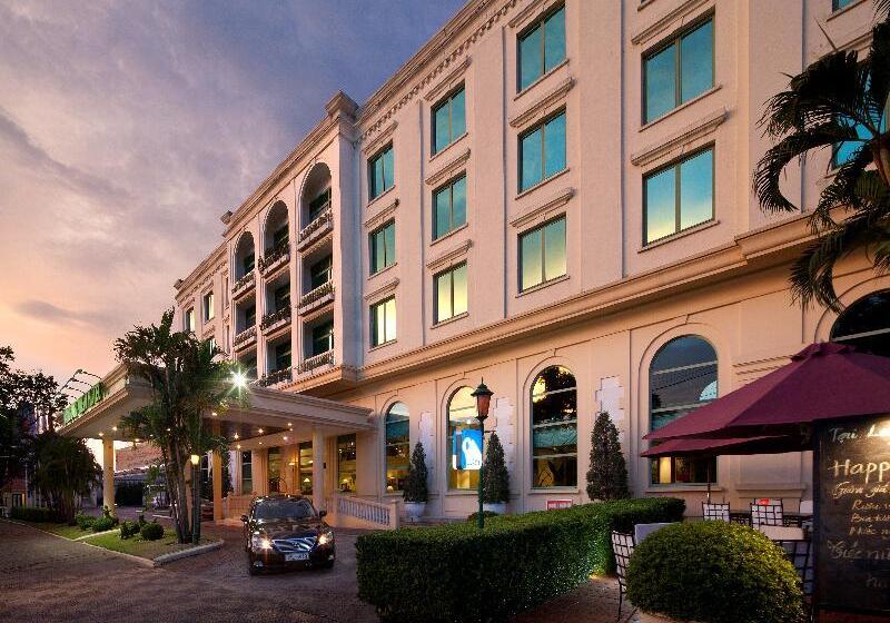 Hotel Avani Hai Phong Harbour View