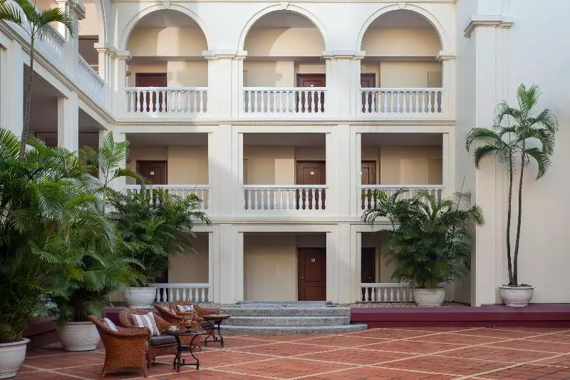 هتل Avani Hai Phong Harbour View