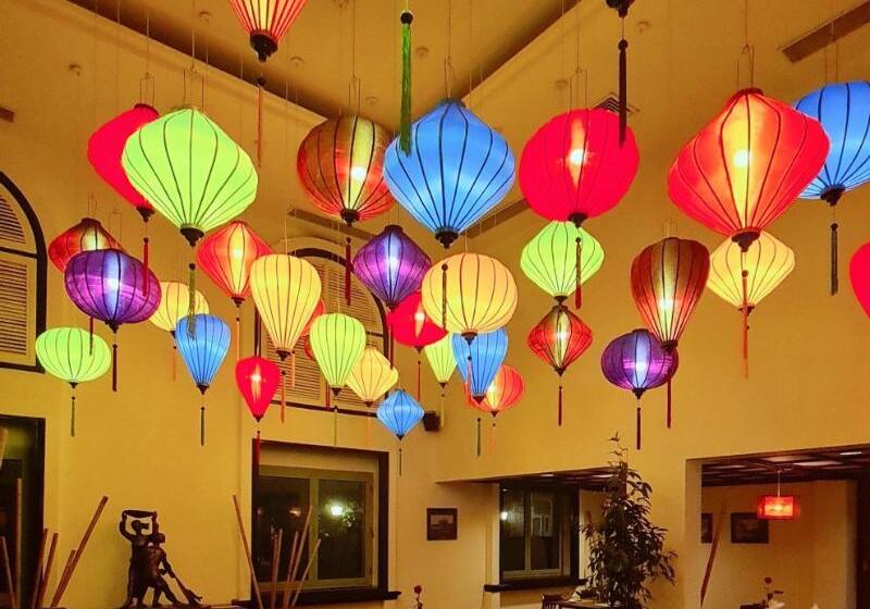 Hotel Avani Hai Phong Harbour View