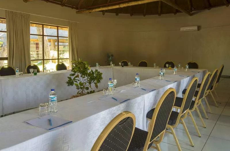 هتل Azambezi River Lodge