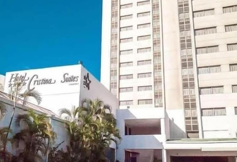 هتل Cristina Suites