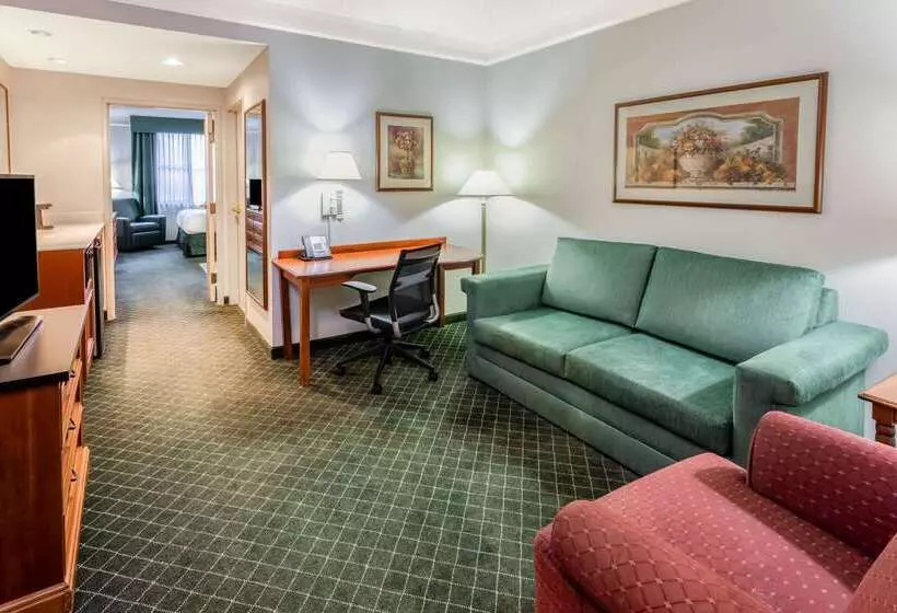 Szálloda La Quinta By Wyndham Madison American Center